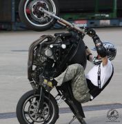 Stunt-Riding